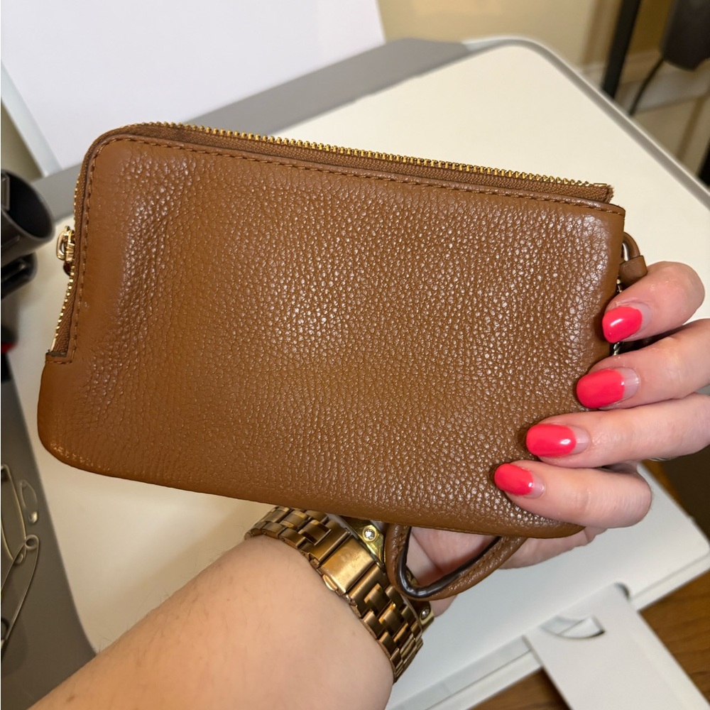 Coach Pebbled Leather Wristlet in Cognac Brown with Gold Hardware - Picture 3 of 10